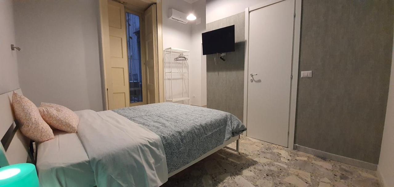 Sofia Rooms Napoli Exterior foto